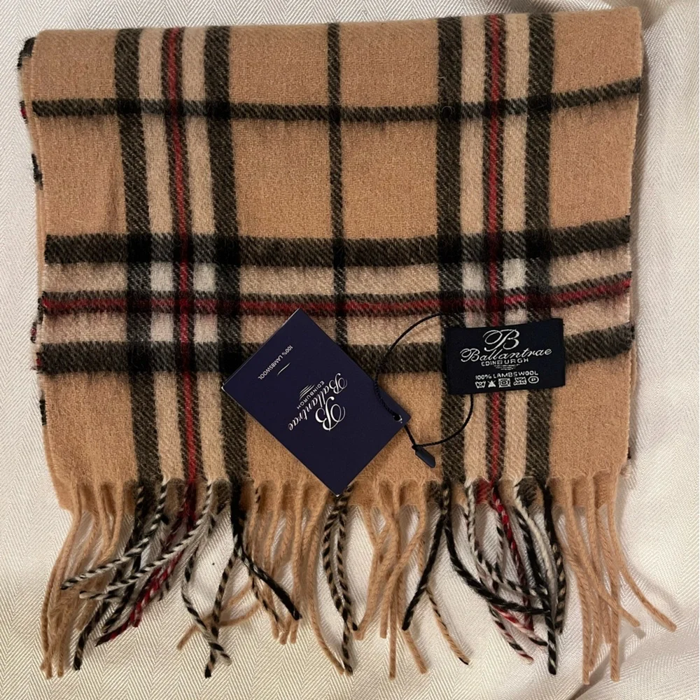 Bellantrae LambswoolScarf, Thomson Camel,‎ NWT.  60” x 10” gorgeous plaid…